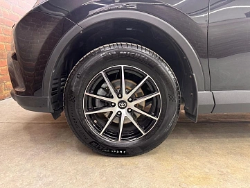Toyota RAV4, 2018г, передний привод, вариатор