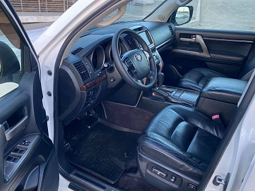 Toyota Land Cruiser, 2011г, полный привод, автомат