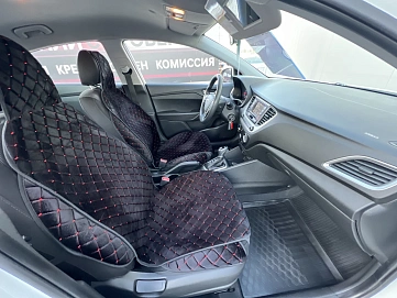 Hyundai Solaris, 2017г, передний привод, автомат