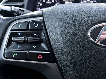 Hyundai Elantra, 2016г, передний привод, автомат