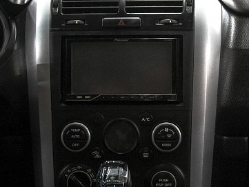 Suzuki Grand Vitara, 2010г, полный привод, автомат