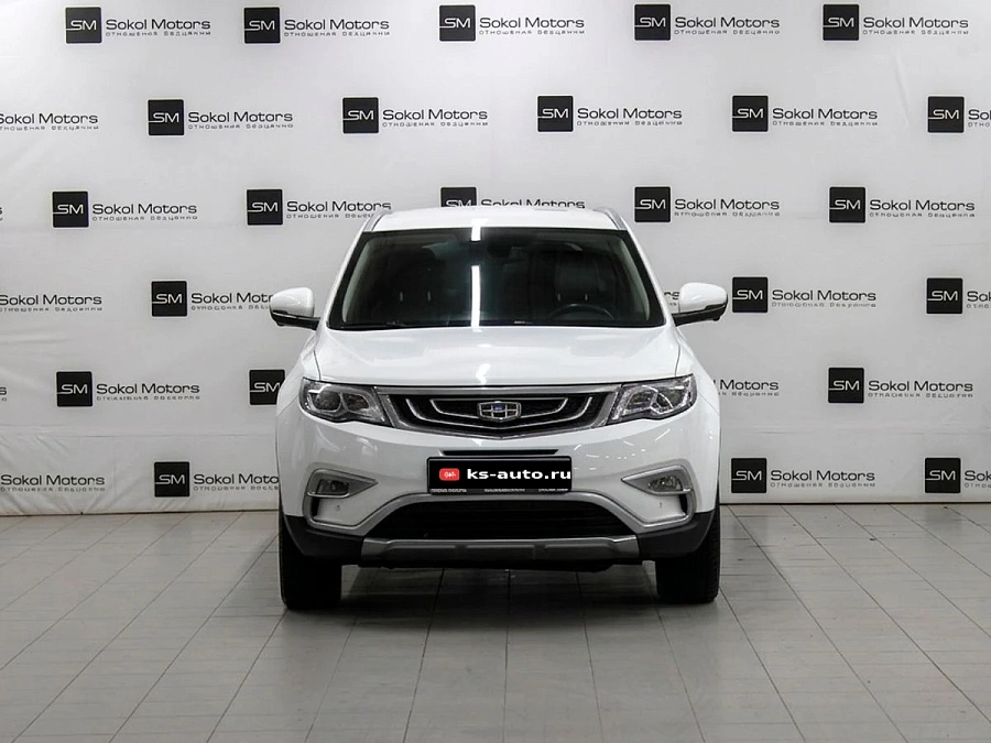 Geely Atlas, 2018г., передний привод, автомат