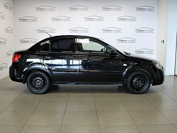 Kia Rio, 2010г, передний привод, механика