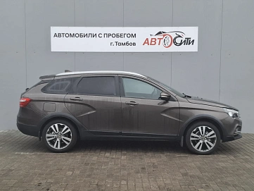 Lada (ВАЗ) , 2018г., передний привод, механика