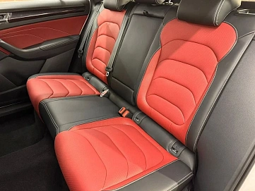 Skoda Kodiaq, 2024г, полный привод, робот