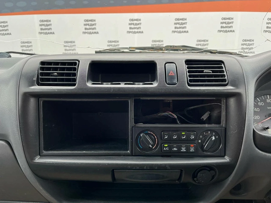 Mazda Bongo, 2002г., передний привод, механика