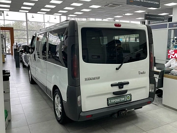 Renault Trafic, 2006г, передний привод, механика