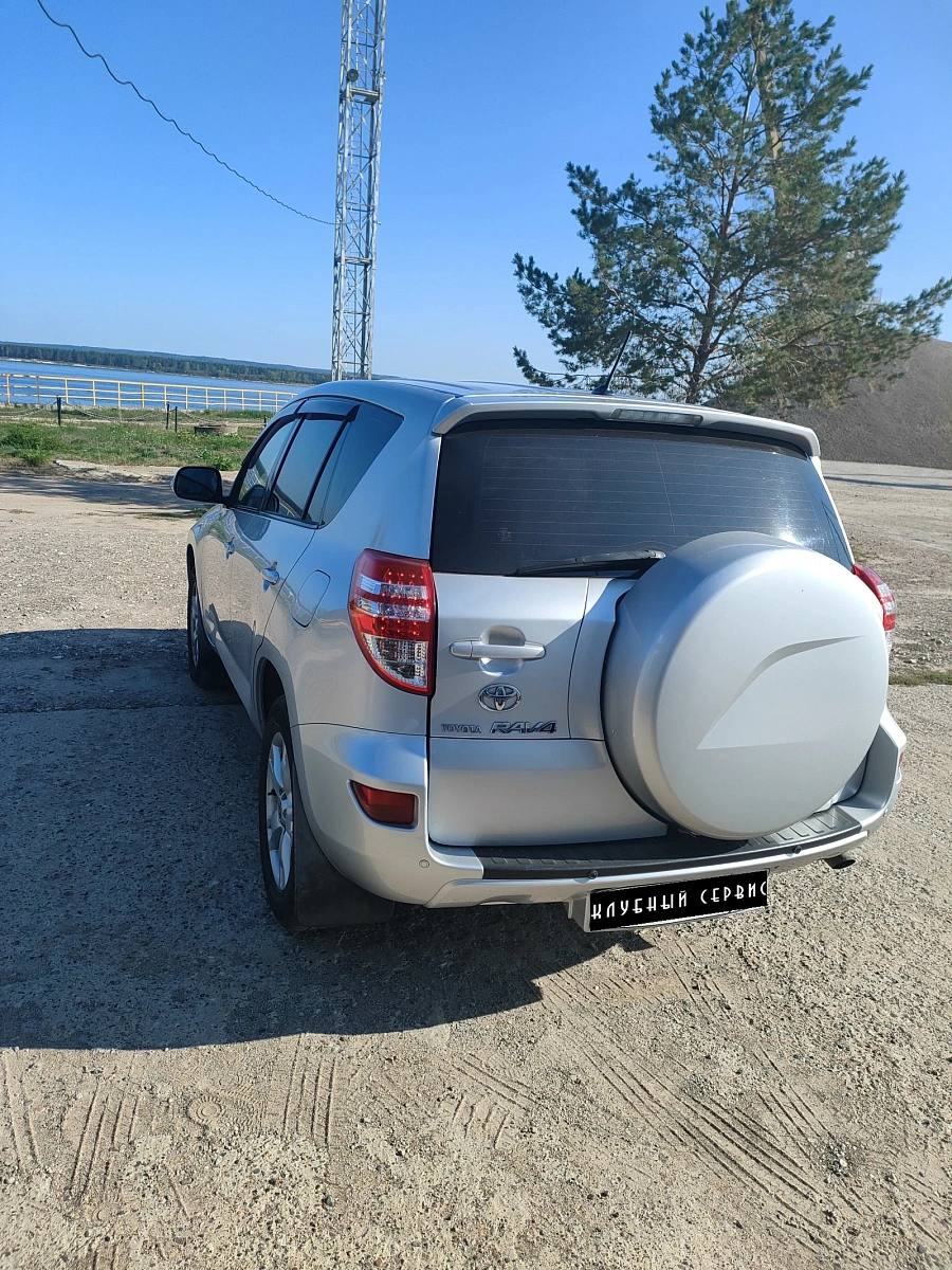 Toyota RAV4, 2009г., полный привод, автомат