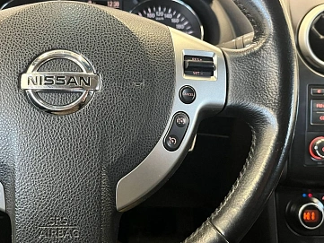 Nissan Qashqai, 2011г, передний привод, механика