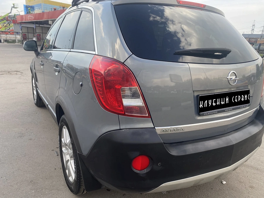 Opel Antara, 2012г., полный привод, автомат