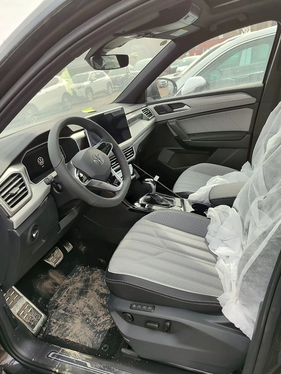 Volkswagen Tayron, 2024г., полный привод, робот