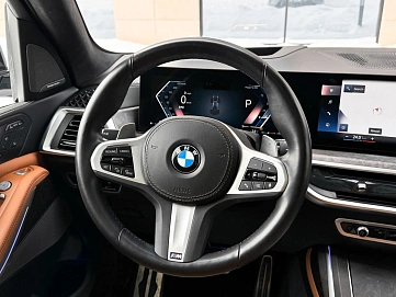 BMW X7, 2022г, полный привод, автомат
