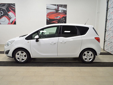 Opel Meriva, 2012г, передний привод, механика