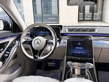 Mercedes-Benz S-Класс, 2023г., полный привод, автомат