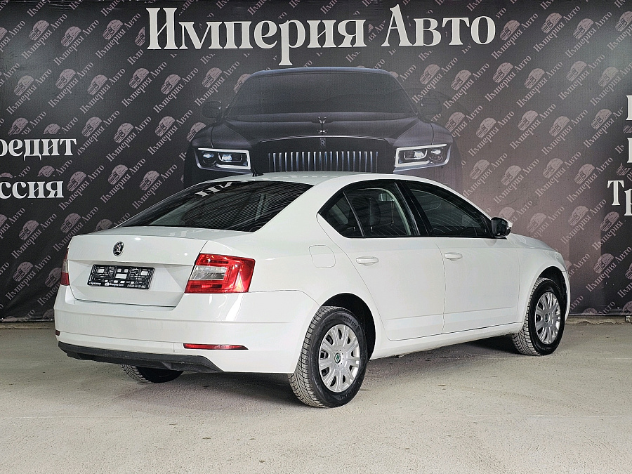 Skoda Octavia, 2018г., передний привод, автомат