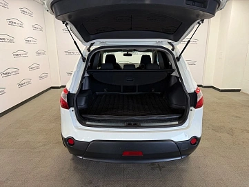 Nissan Qashqai+2, 2012г., передний привод, механика