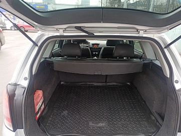 Opel Astra, 2014г, передний привод, механика