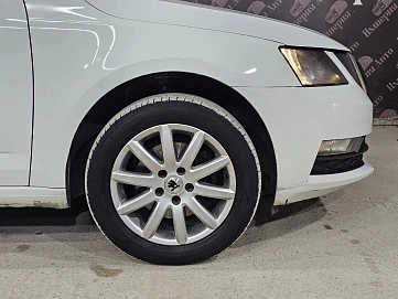 Skoda Octavia, 2019г, передний привод, автомат