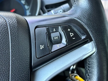 Chevrolet Cruze, 2011г, передний привод, механика