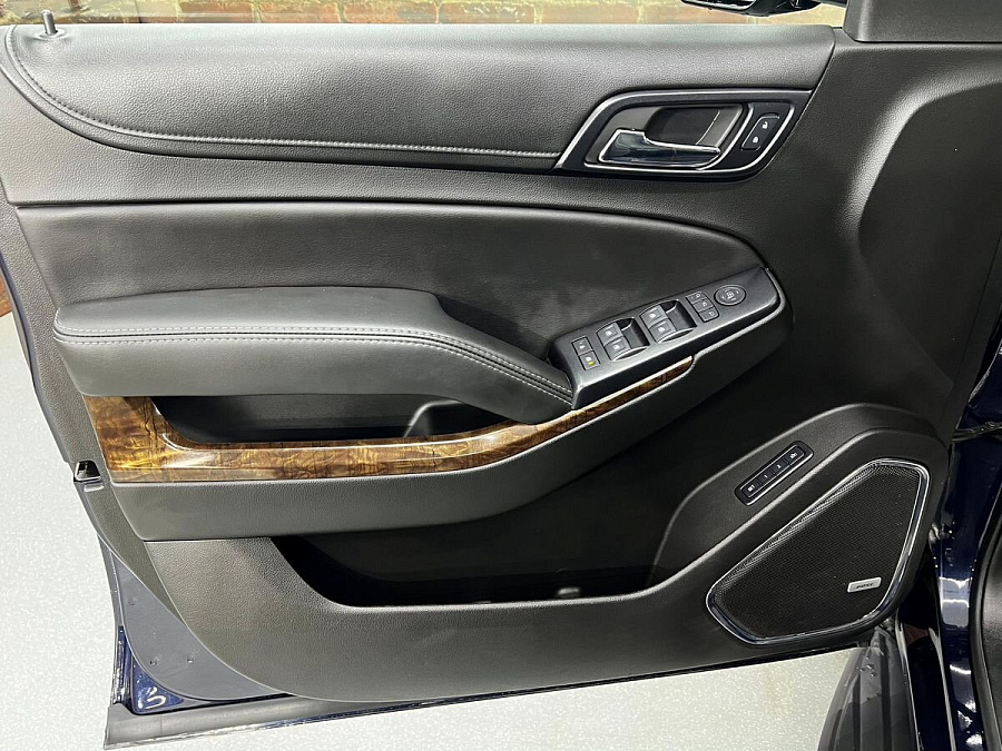 Chevrolet Tahoe, 2018г., полный привод, автомат