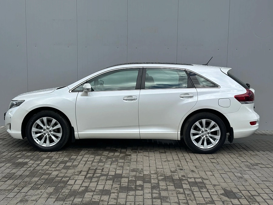 Toyota Venza, 2013г., полный привод, автомат