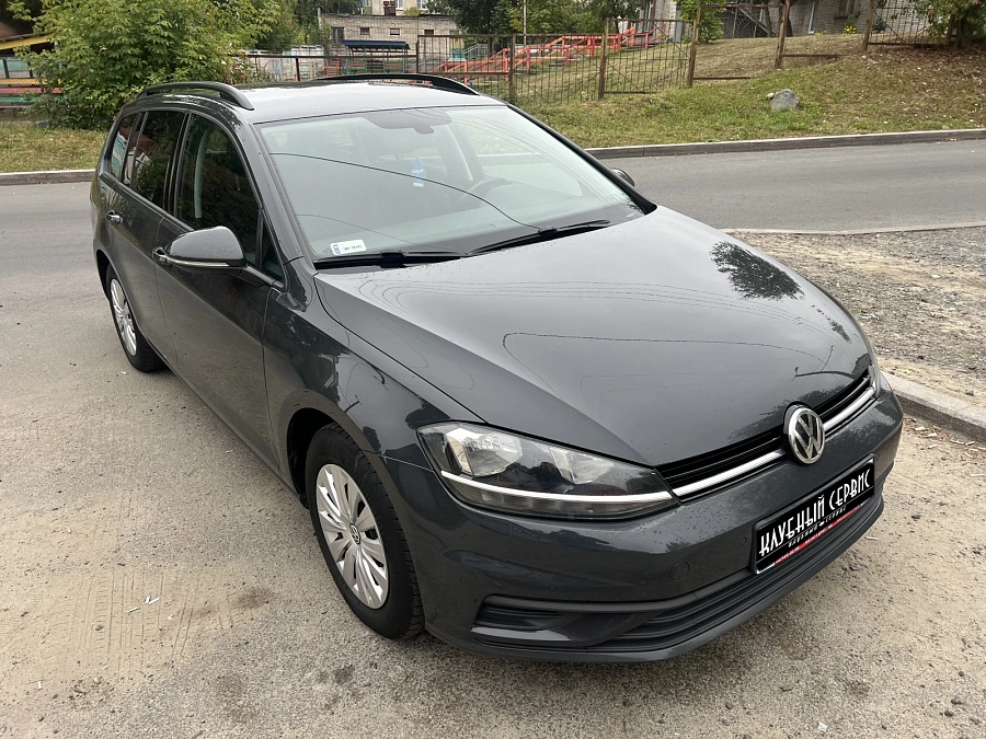 Volkswagen Golf, 2019г., передний привод, механика