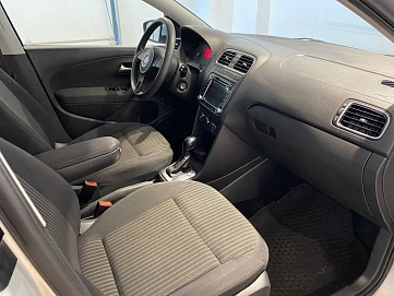 Volkswagen Polo, 2011г, передний привод, автомат