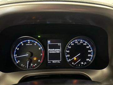 Toyota RAV4, 2018г, передний привод, автомат
