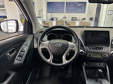 Hyundai ix35, 2012г, полный привод, автомат