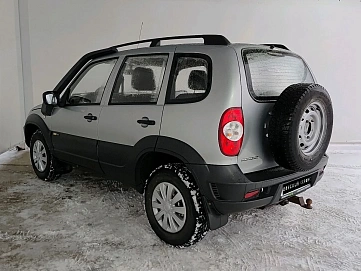 Chevrolet Niva, 2015г, полный привод, механика