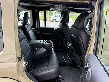 Jeep Wrangler, 2025г, полный привод, автомат