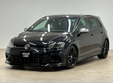 Volkswagen Golf R, 2018г, полный привод, робот