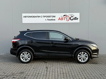 Nissan Qashqai, 2018г, передний привод, вариатор