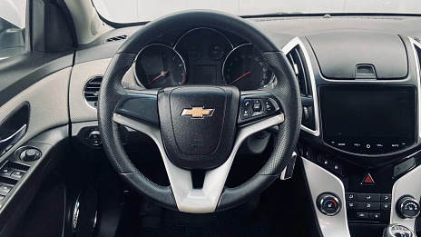 Chevrolet Cruze, 2014г, передний привод, механика