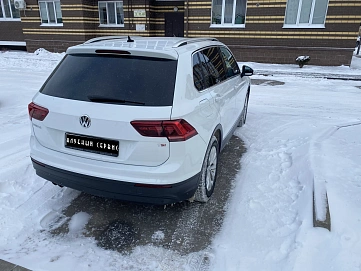 Volkswagen Tiguan, 2017г, передний привод, робот
