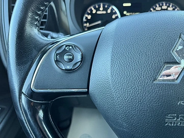 Mitsubishi Outlander, 2015г, полный привод, вариатор