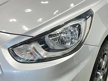 Hyundai Solaris, 2013г, передний привод, автомат