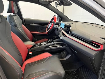 Geely Coolray, 2024г, передний привод, робот