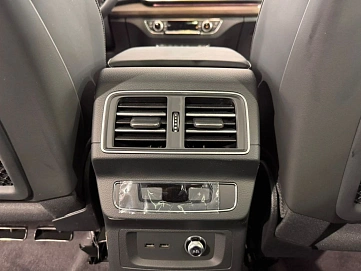Audi Q5, 2025г, полный привод, робот