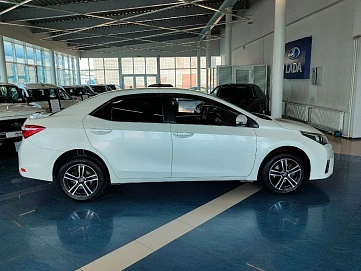 Toyota Corolla, 2014г, передний привод, механика