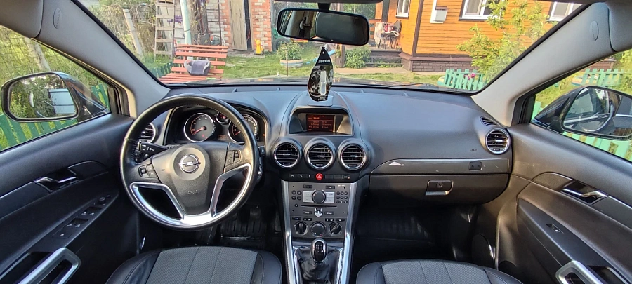 Opel Antara, 2013г., полный привод, механика