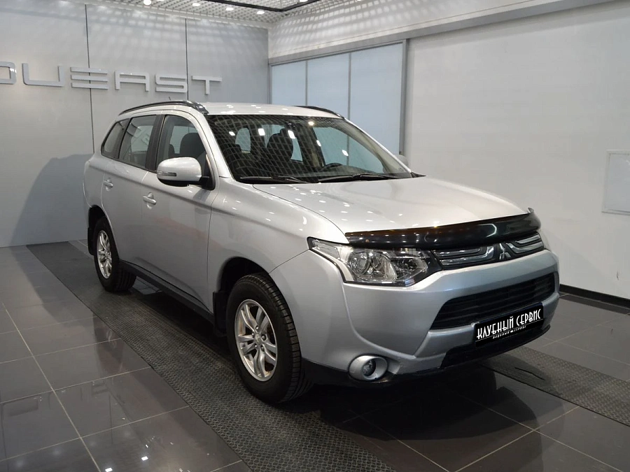 Mitsubishi Outlander, 2013г., полный привод, вариатор