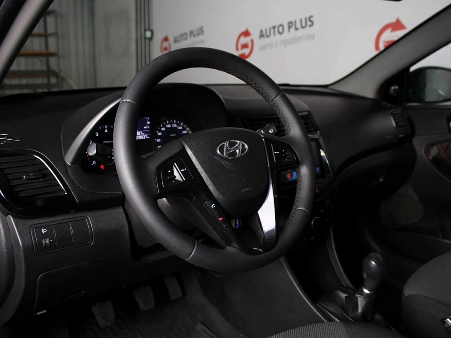 Hyundai Solaris, 2013г., передний привод, механика