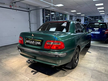 Mitsubishi Carisma, 1998г, передний привод, механика