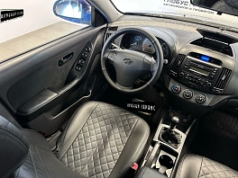 Hyundai Elantra, 2008г, передний привод, механика