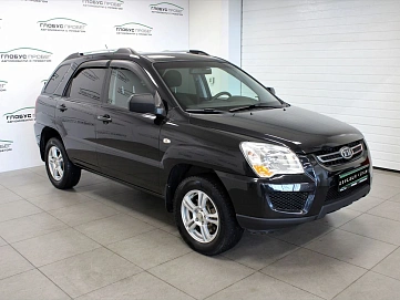 Kia Sportage, 2009г, передний привод, механика