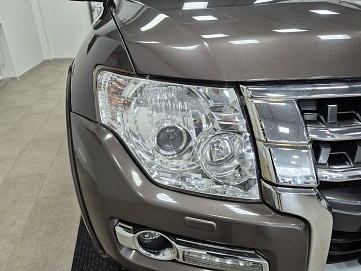 Mitsubishi Pajero, 2015г., полный привод, автомат
