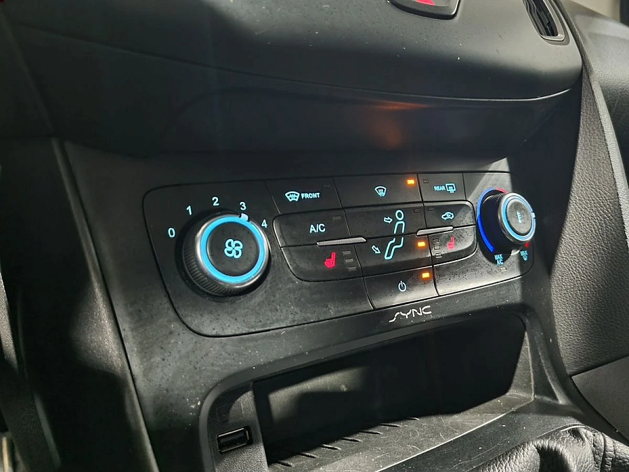 Ford Focus, 2017г., передний привод, механика