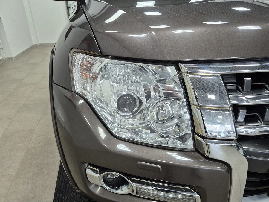 Mitsubishi Pajero, 2015г., полный привод, автомат