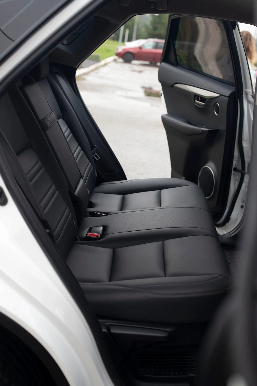 Lexus NX, 2020г., полный привод, автомат